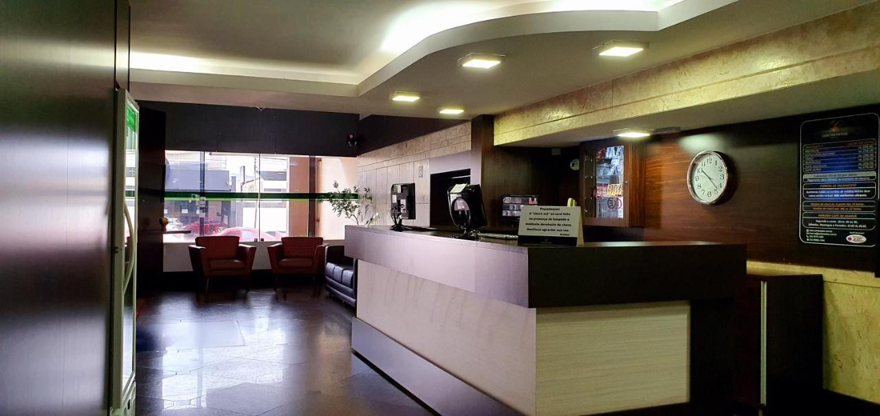Center Patos Hotel Патус-ді-Мінас Екстер'єр фото
